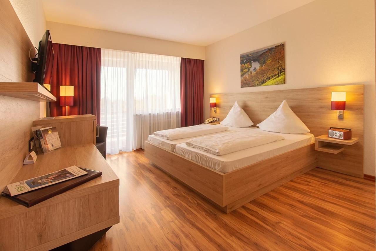 Flair-Hotel Zum Benediktiner Schwarzach am Main Eksteriør billede