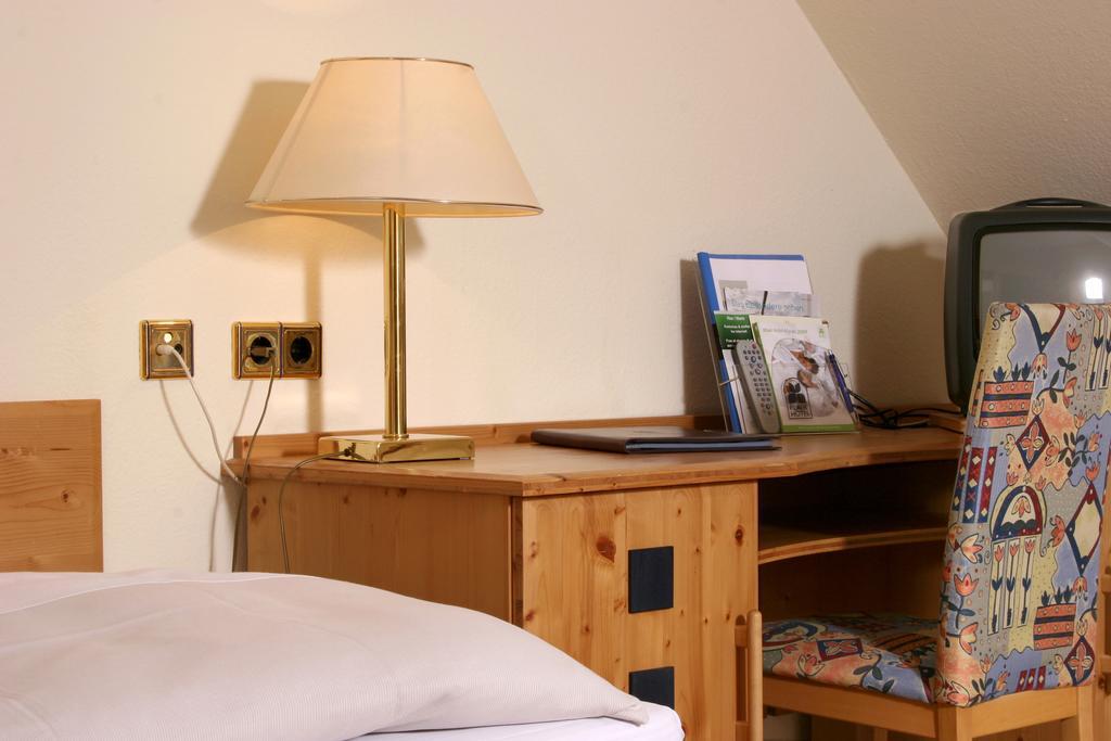 Flair-Hotel Zum Benediktiner Schwarzach am Main Værelse billede